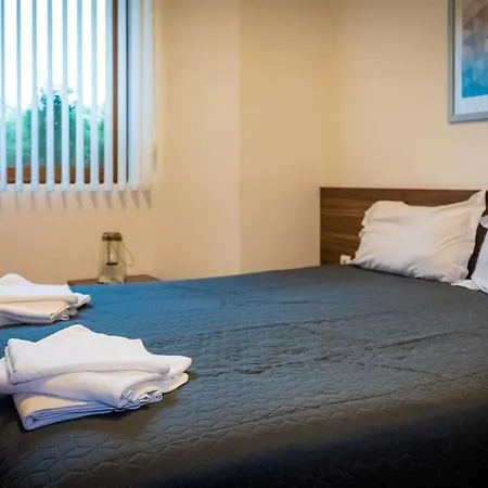 Appartement Paradise Corner - 2 Bedroom Ground Floor