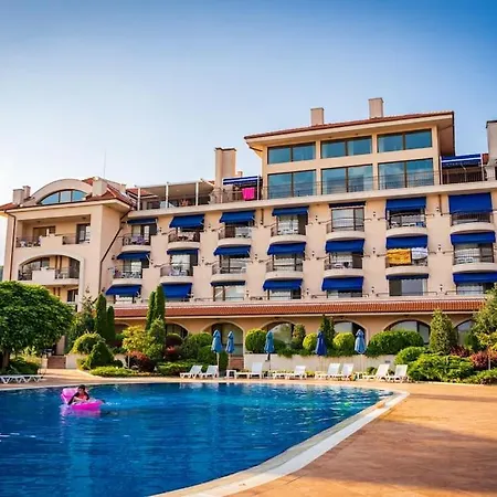 Paradise Corner - 2 Bedroom Ground Floor Διαμέρισμα