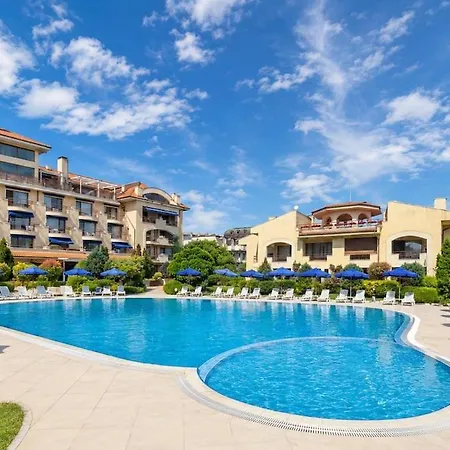 Paradise Corner - Spacious 2br Ground Floor Topola