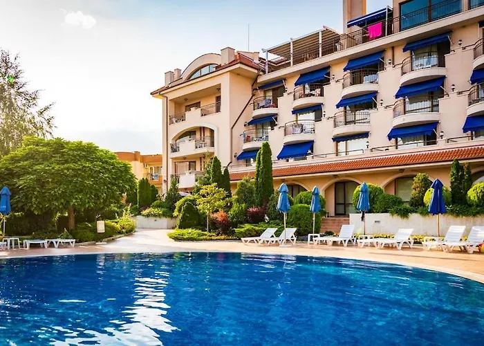 아파트 Paradise Corner - 2 Bedroom Ground Floor 토폴라